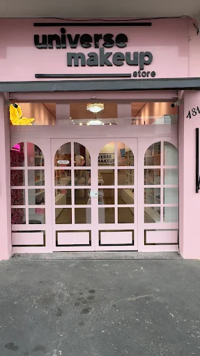 Foto 2 de Universe Makeup Store